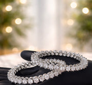 Royal Teardrop Diamond Kundan Bangle Set