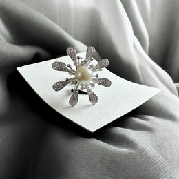 Pearl Radiance Statement Ring